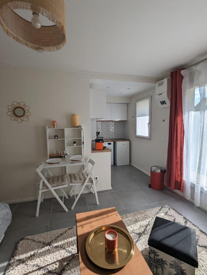 Studio Rambouillet, Parc & Foret Apartman Kültér fotó